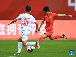 普与李行两